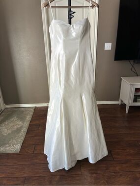 Essence of AUSTRALIA | Wedding Dress